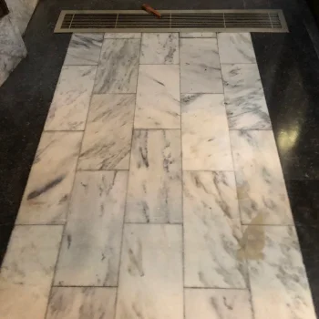 marble-floor-cleaning